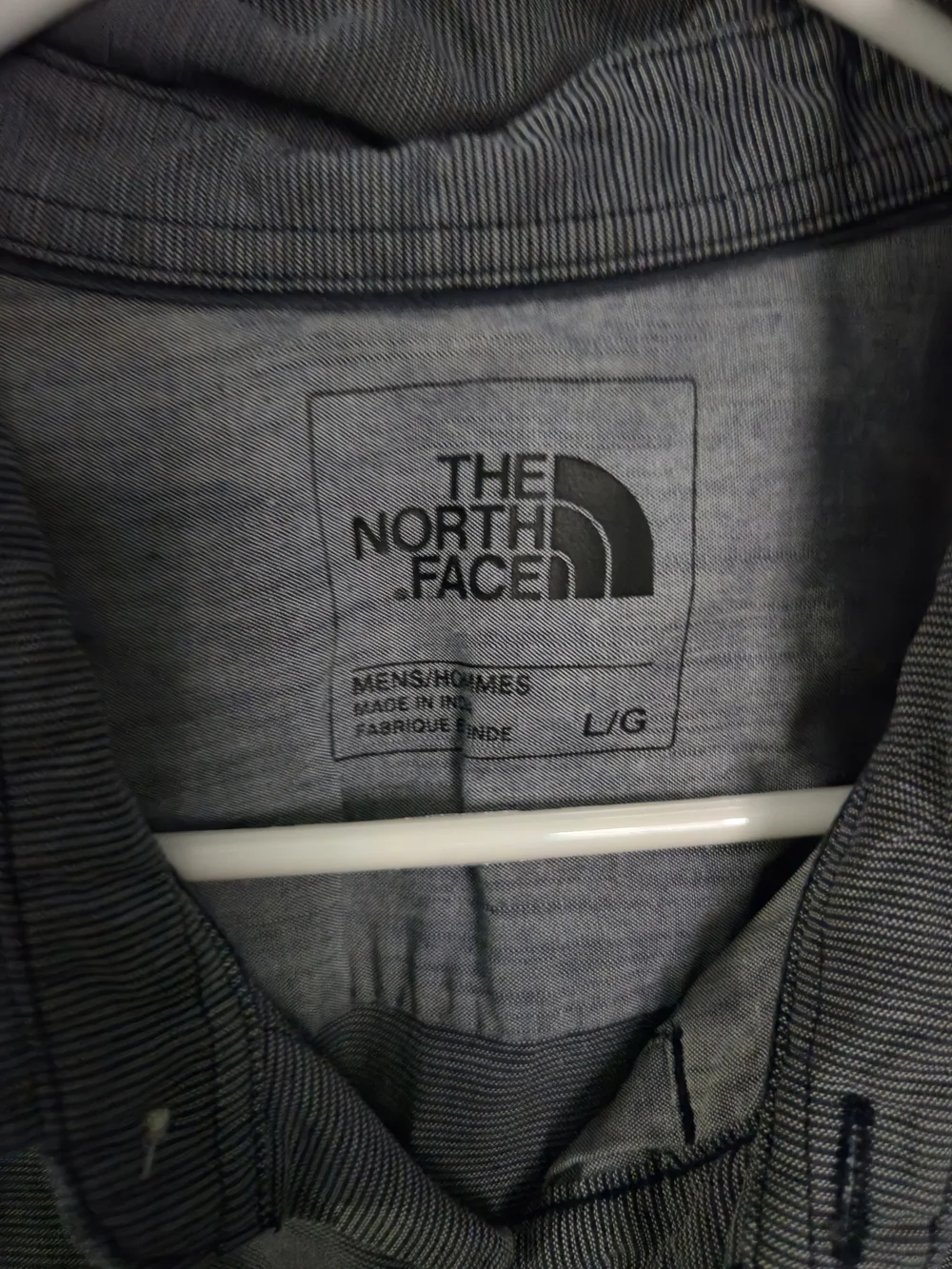 The North Face Men’s Short-Sleeve Button-Down Shirt — Heather Gray